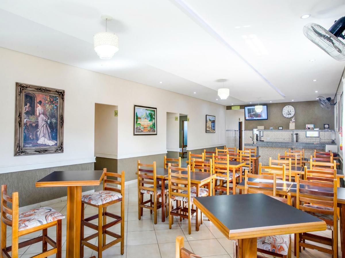 Oyo Hotel Dayse Santana de Parnaíba 외부 사진